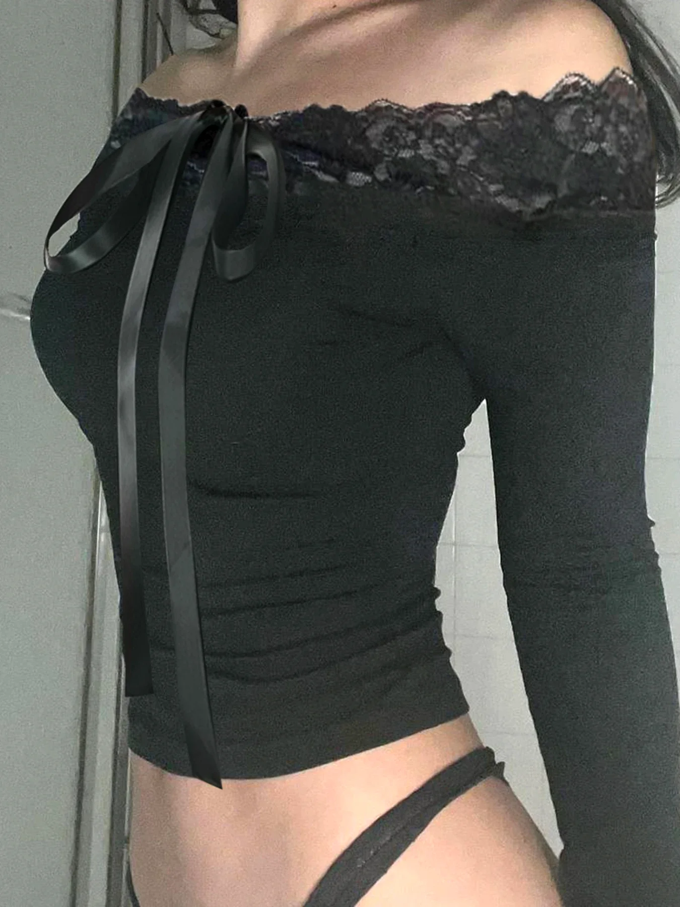 Bow Off-shoulder Knit Top - Image 3