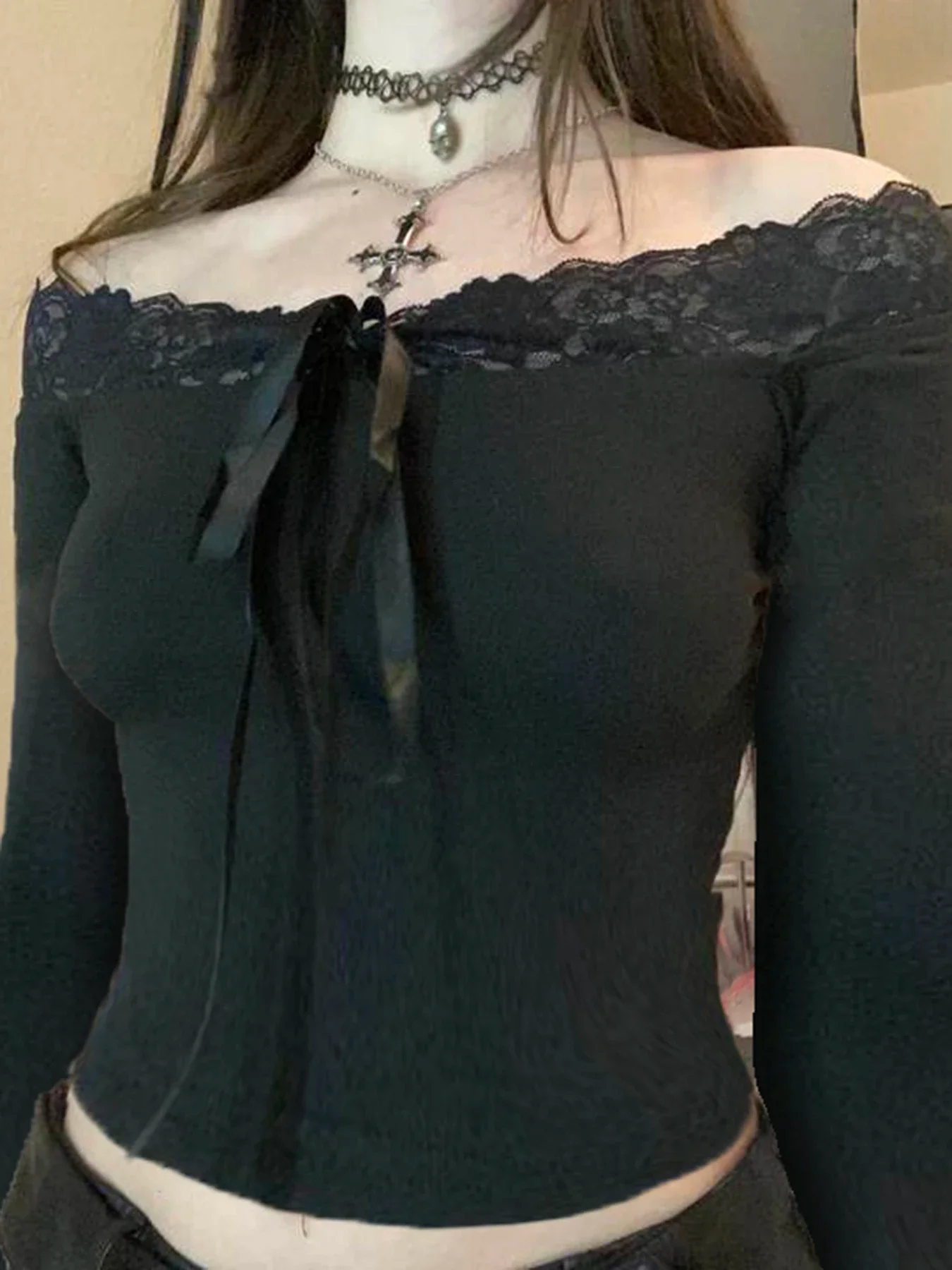 Bow Off-shoulder Knit Top - Image 6