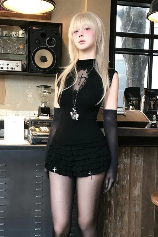 Gothic Cutout Slim Fit Tank Top - Image 3