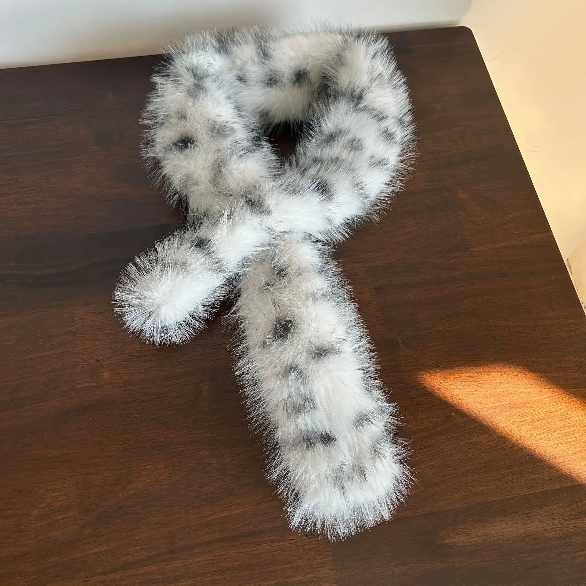 Gothic Leopard Fur Chain Belt Sock - Image 7