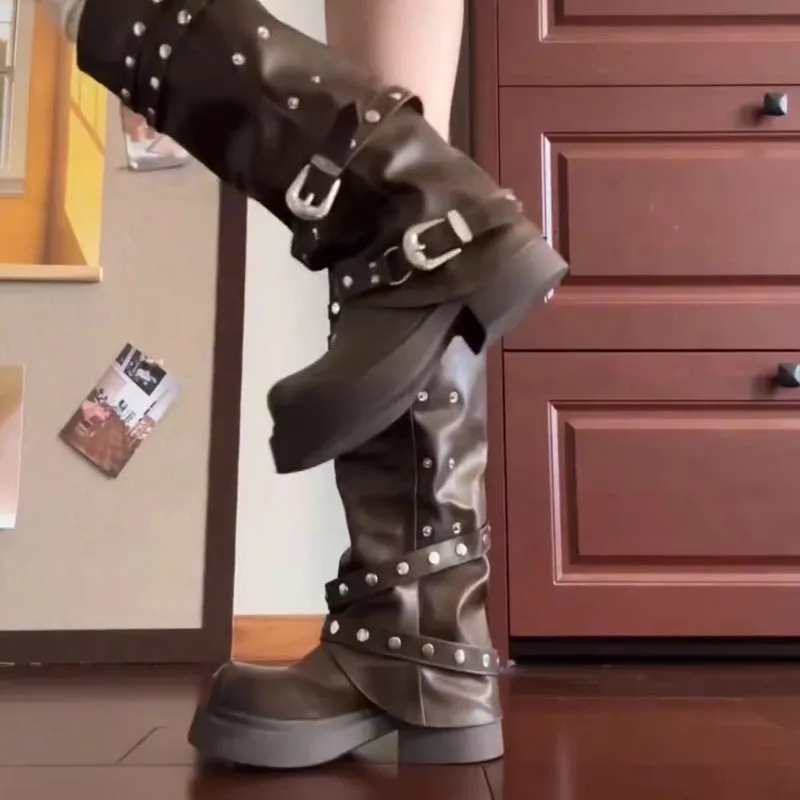 Platform Gothic Rivet Chain Zip Combat Boot - Image 3