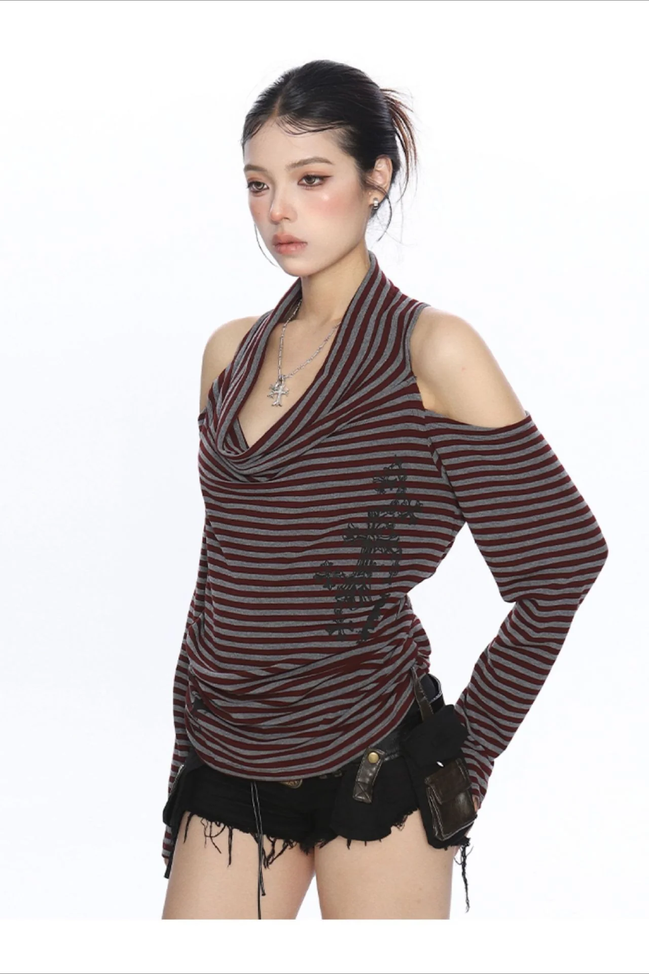 Spicy Cross Stripe Halterneck Knit Top - Image 3