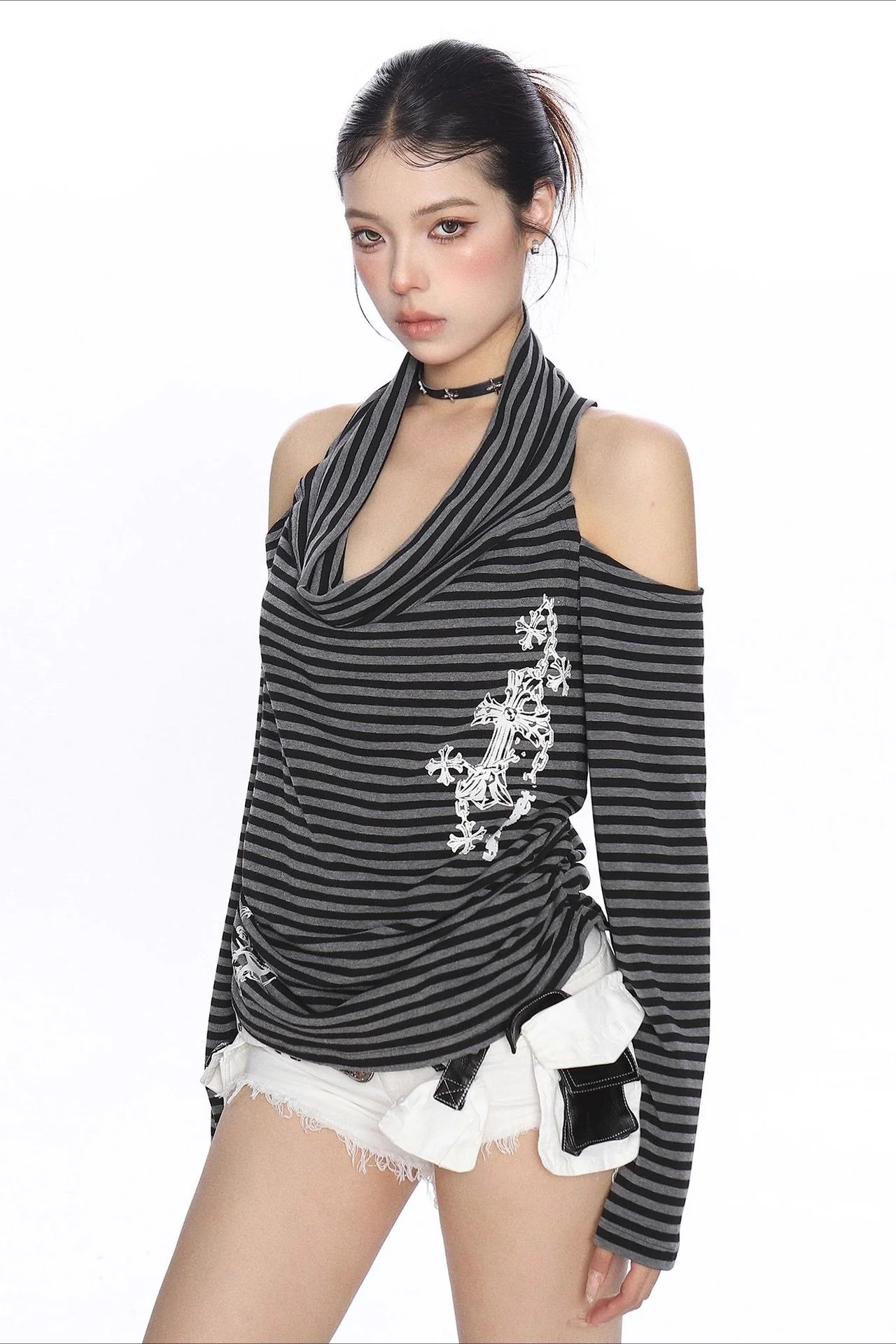 Spicy Cross Stripe Halterneck Knit Top - Image 4