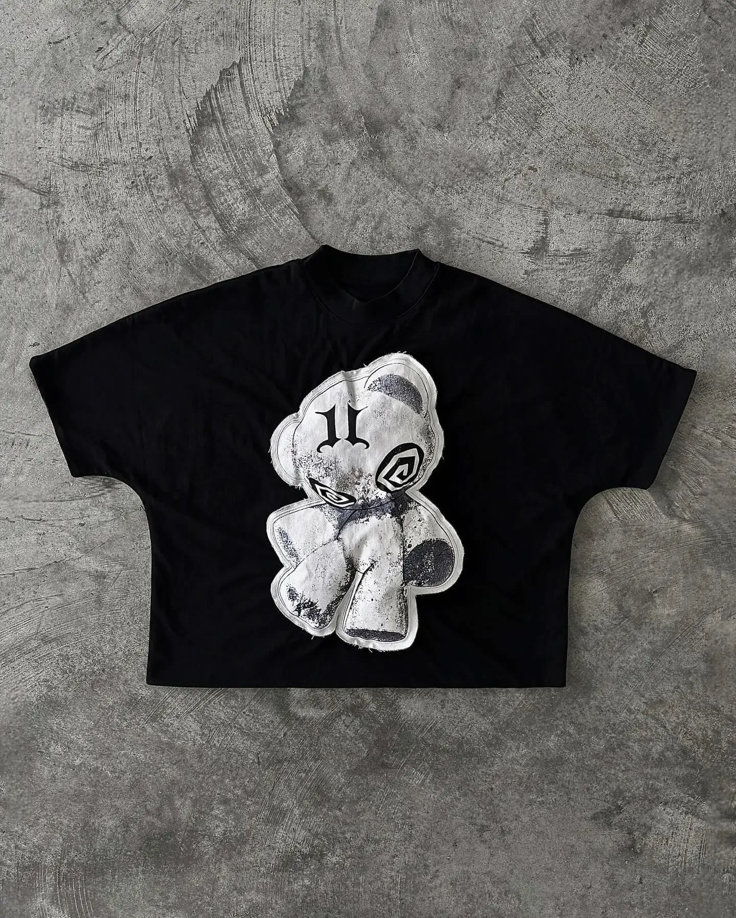 Streetwear Patchwork Retro Figure Graphic T-shirt - Image 6